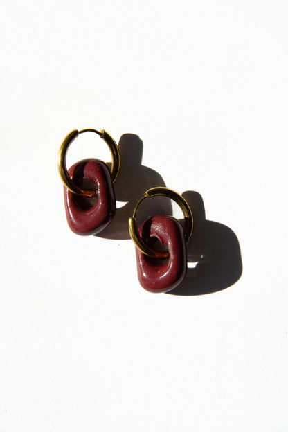 Azoia handmade ceramic earrings in Cherry — subtle small hoop, everyday elegance, made in Lisbon Portugal by Jadeo Studio