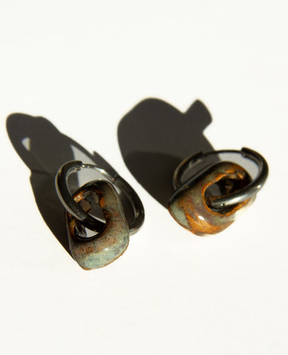Azoia handmade ceramic earrings in Grey Green — subtle small hoop, everyday elegance, made in Lisbon Portugal by Jadeo Studio, silver and gold hoop