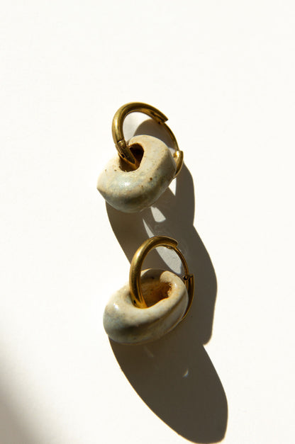 Azoia handmade ceramic earrings in Sparkling White — subtle small hoop, everyday elegance, statement jewelry made in Lisbon Portugal by Jadeo Studio