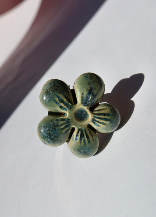 Bloom handmade ceramic flower ring in Sparkling Blue — colorful statement ring inspired by Lisbon in spring, made in Portugal by Jadeo Studio