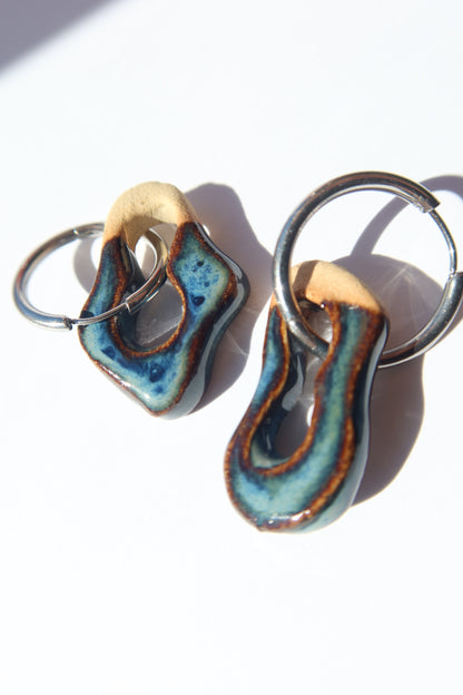 Mosca handmade ceramic earrings in Blue Jeans — organic sculpted clay with glossy glaze, statement jewelry made in Lisbon Portugal by Jadeo Studio