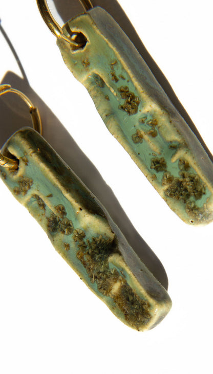Penha handmade ceramic earrings in Light Green — minimalist rectangular drop, sculpted clay, statement jewelry made in Lisbon Portugal by Jadeo Studio